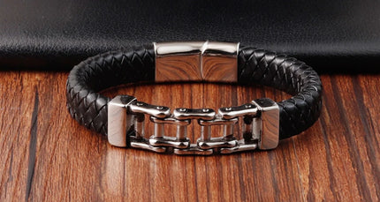 Men’s Leather Bracelet | Luxury Fashion Accessory | Stylish Gift Jewelry