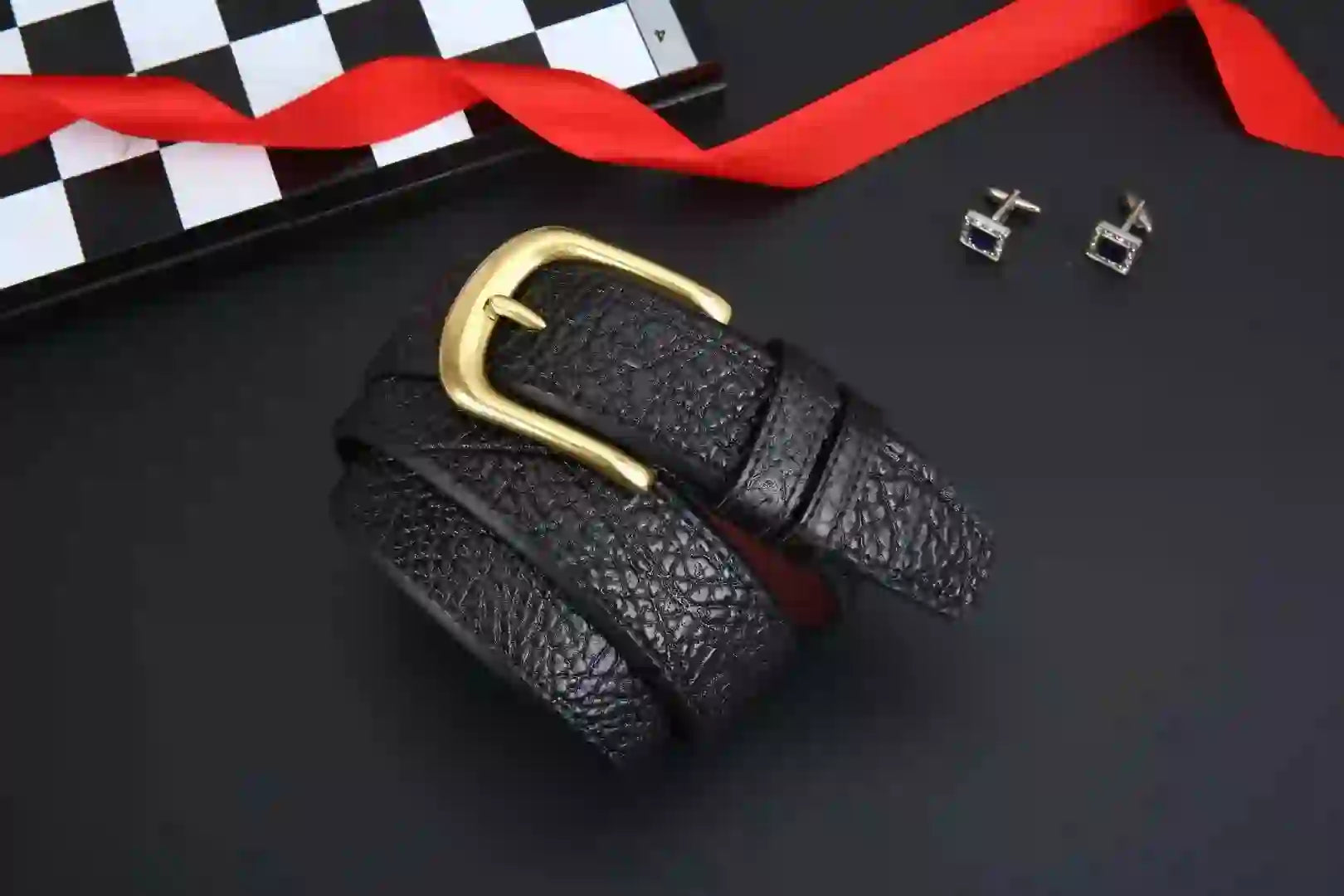 Men's leather belt made of buffalo hide, high-end trousers belt, durab